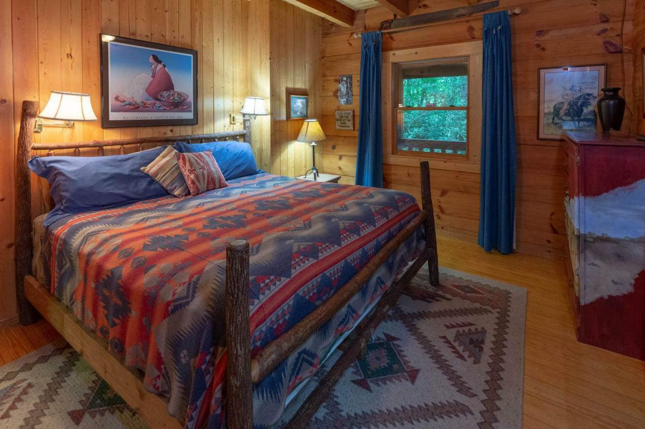 Вілла Creekside Bunkhouse Whittier Екстер'єр фото
