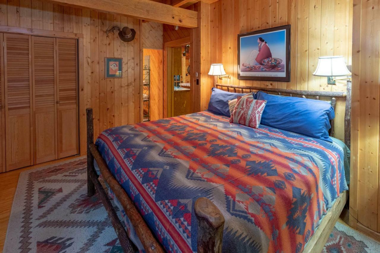 Вілла Creekside Bunkhouse Whittier Екстер'єр фото