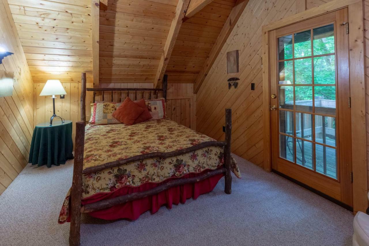 Вілла Creekside Bunkhouse Whittier Екстер'єр фото